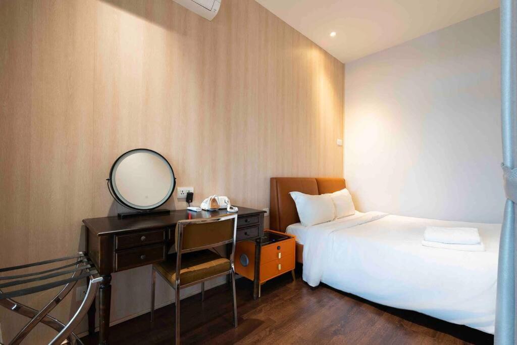 Căn hộ The Rixx Luxury At Ben Thanh With Pool And Gym TP. Hồ Chí Minh
