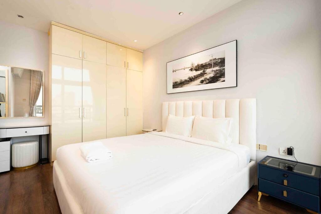 The Rixx Luxury At Ben Thanh With Pool And Gym Căn hộ *